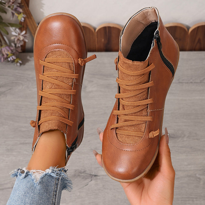 Women's sporty ankle-high lace-up ankle boots with side zipper and flexible rubber sole Mune Fashion
