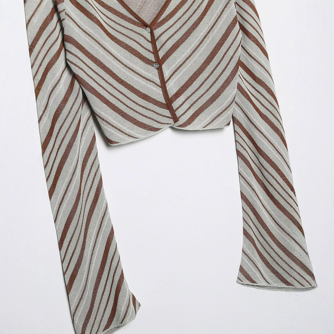 Women's short-cut cardigan with extra long sleeves and diagonal pattern Mune Fashion