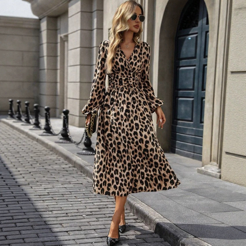 Women Nan Midi Dress with Tailored Gathering, V-Neck and A-Line Mune Fashion