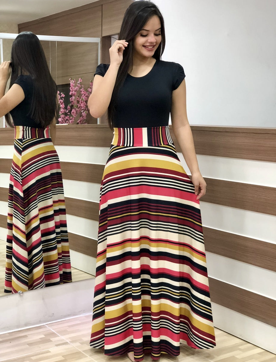 Women's Flowing Maxi Skirt with High Waist and Large Floral Print Mune Fashion
