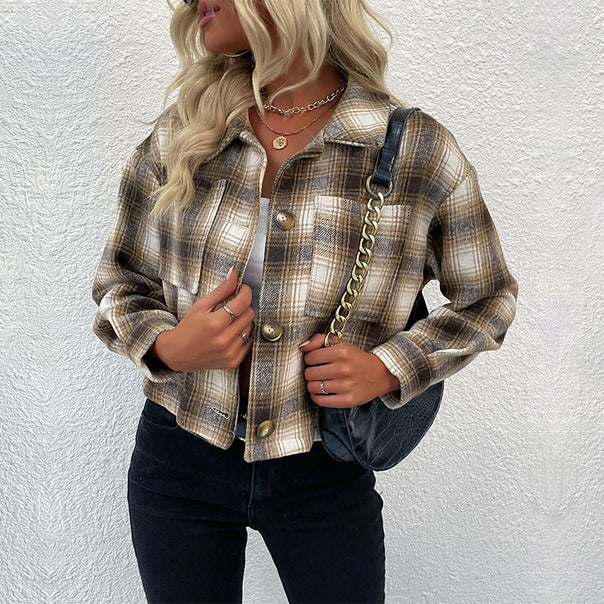 Women Check Overshirt Jacket with Boxy Short Cut and Applied Breast Pockets Mune Fashion