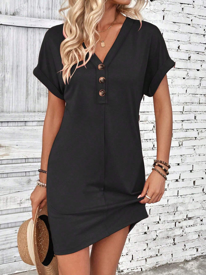 Ladies Loose V-Neck Casual Dress with Decorative Button Placket Mune Fashion