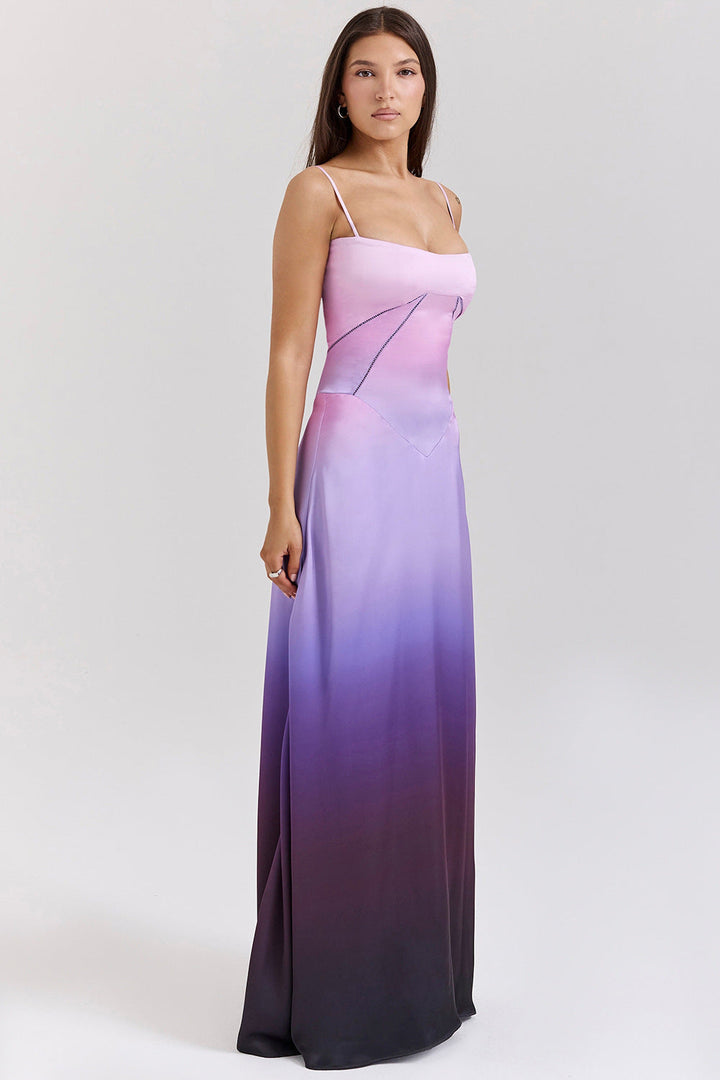 Ladies Elegant Evening Dress with Tailored Cut and Flowy Skirt Mune Fashion