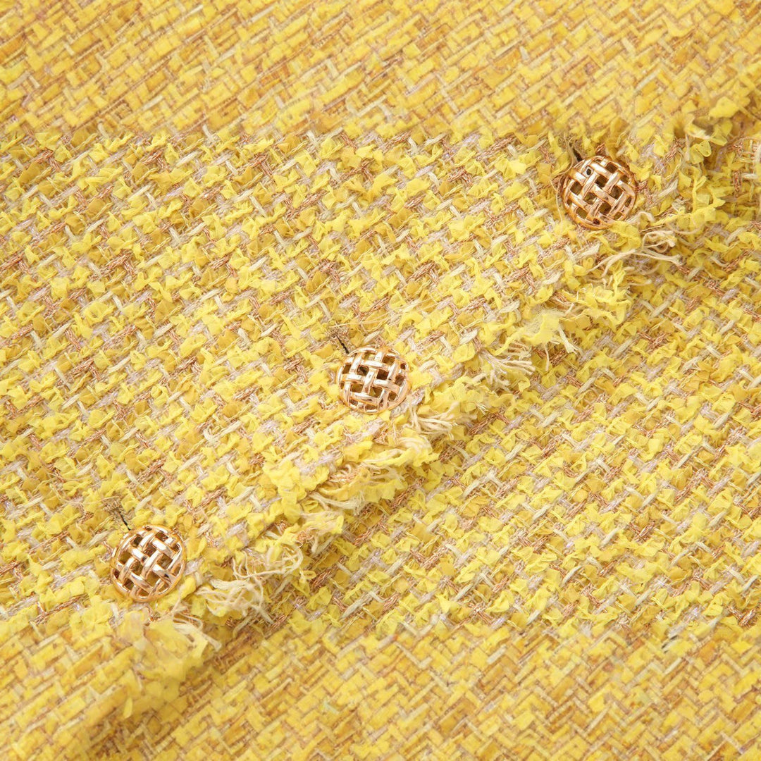 Ladies Bouclé-Tweed-Cropped-Jacket with Fringes and Decorative Buttons Mune Fashion