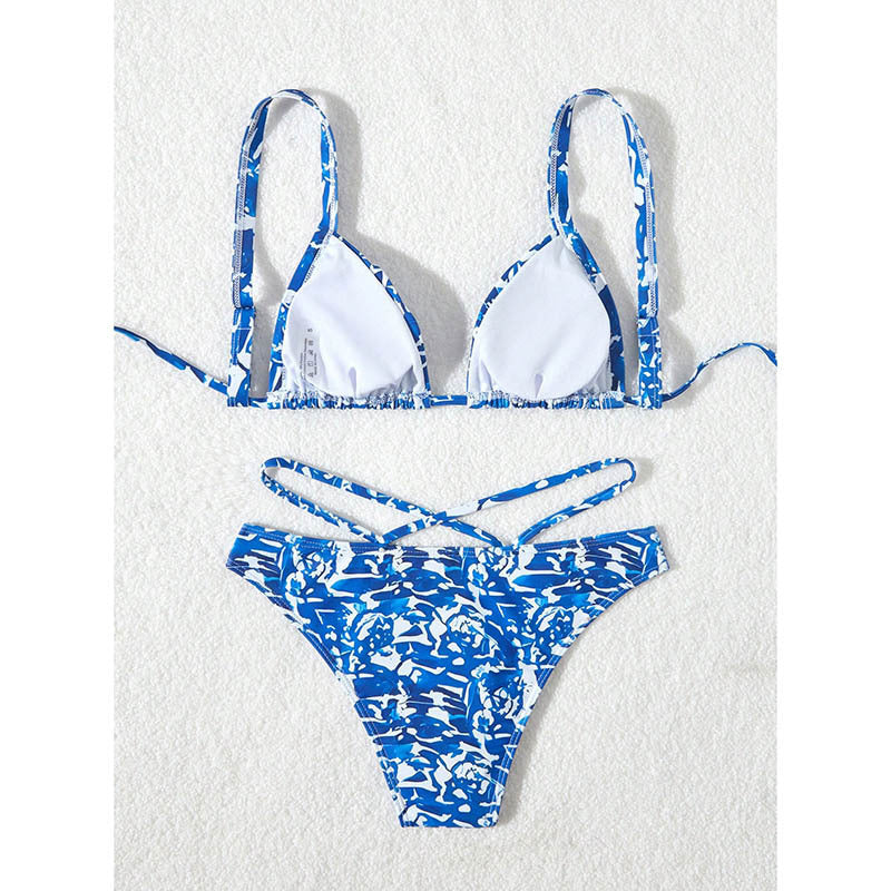 Women's triangle bikini with creative floral print and adjustable lace-up details Mune Fashion
