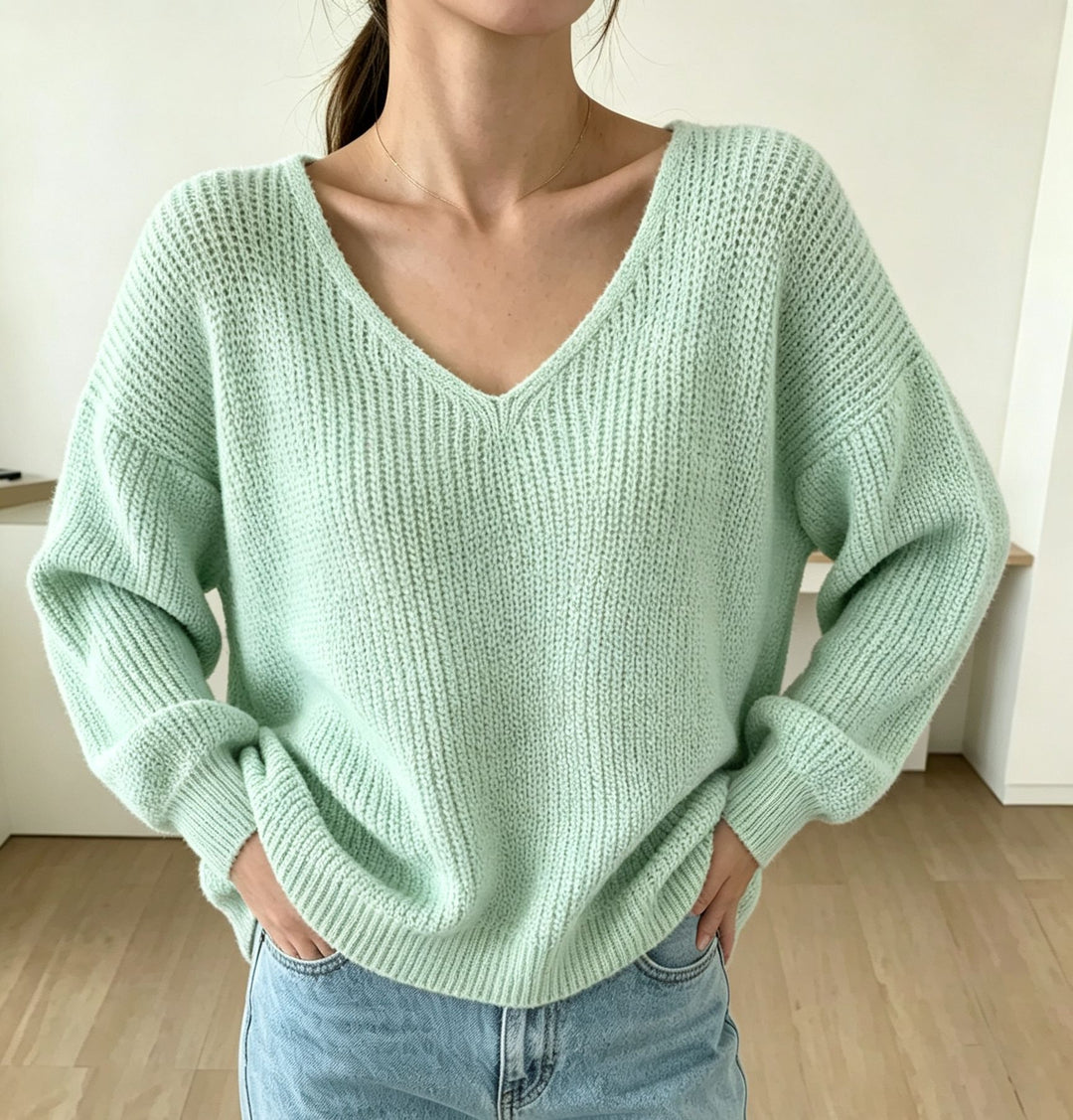 Women's Casual Boxy Chunky Knit Sweater with V-Neck and Ribbed Cuffs Mune Fashion