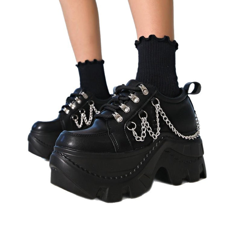 Women's Platform Chunky Sneaker with Metal Chains and Distinctive Profile Sole Mune Fashion
