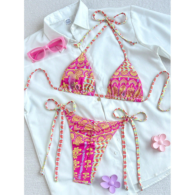 Ladies triangle bikini with playful pattern and adjustable lace-up details Mune Fashion