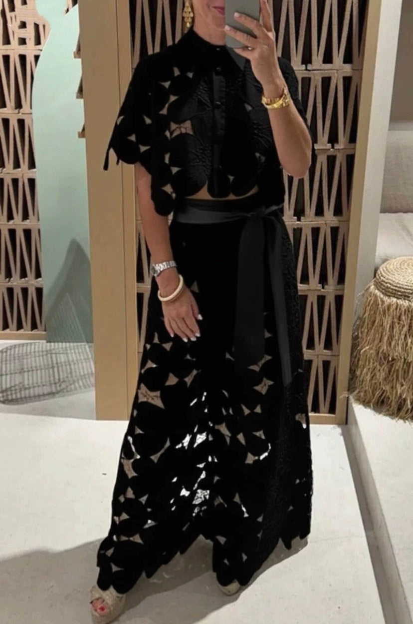 Ladies two-piece lace ensemble with crop top and wide palazzo pants Mune Fashion