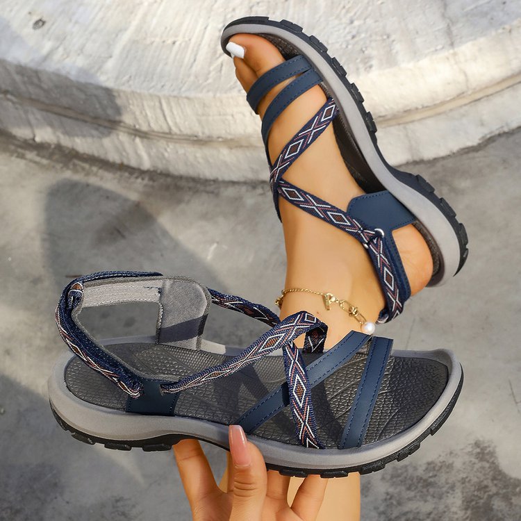 Women's outdoor trekking sandal with padded footbed and non-slip sole Mune Fashion