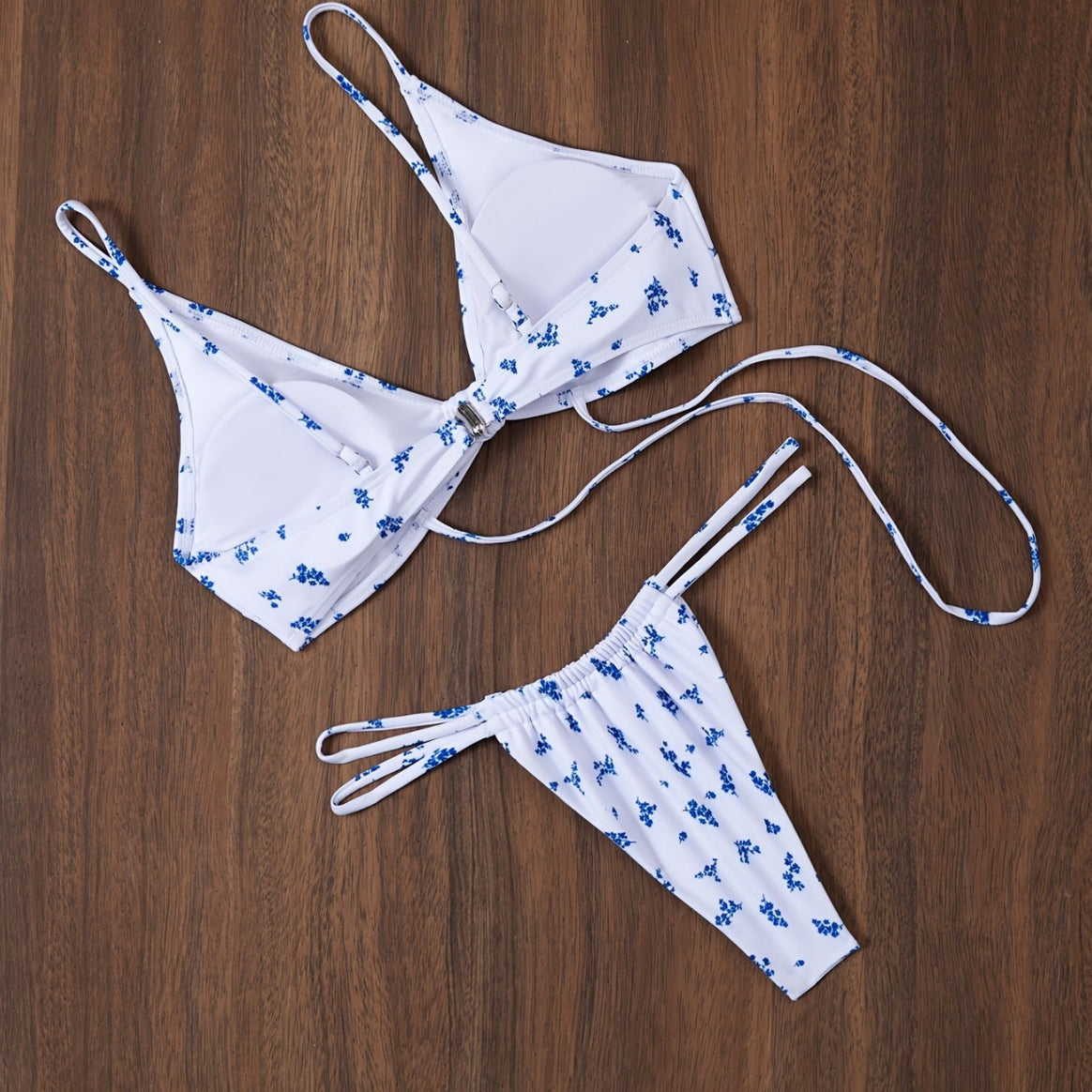 Women's Triangle Bikini with Floral Pattern and Adjustable Tying System Mune Fashion