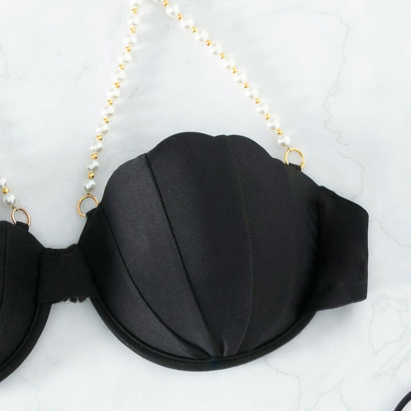 Women's bikini with shell design and elegant pearl details Mune Fashion