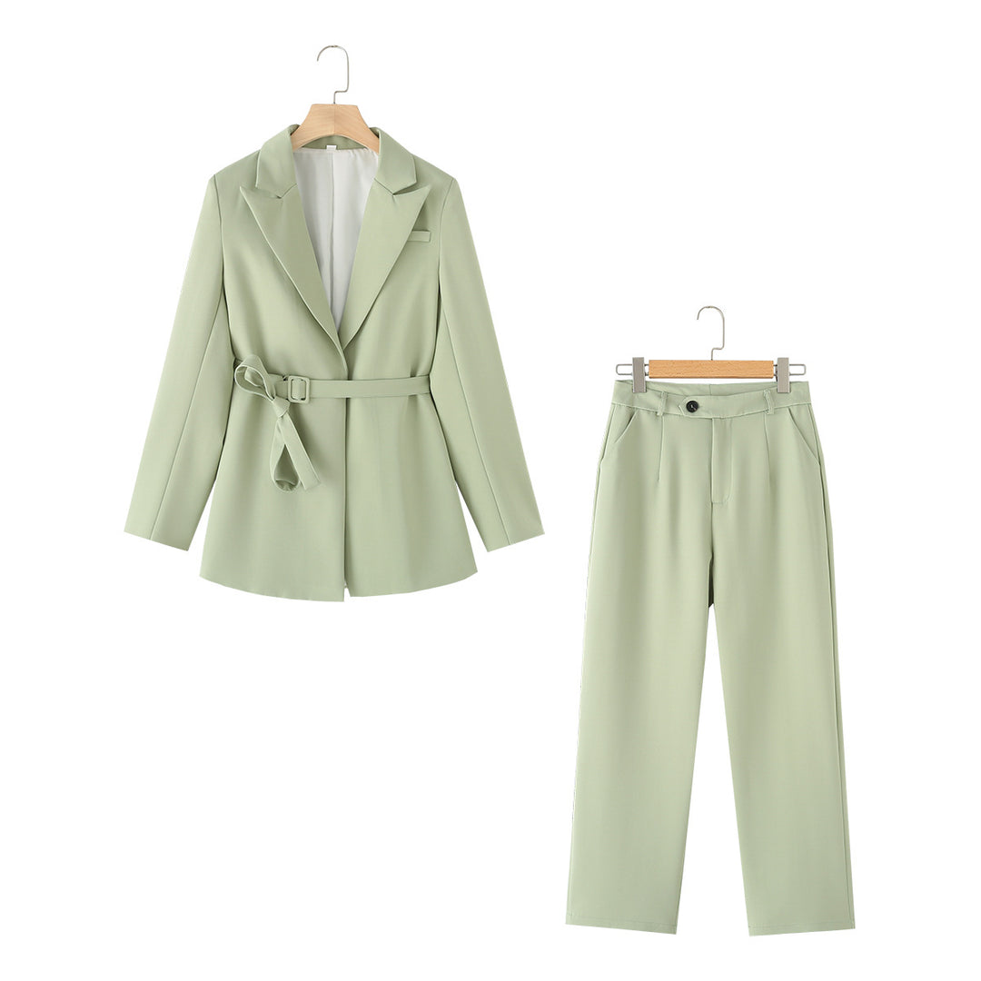 Women’s tailored blazer and high-waist pants two-piece set with tie belt Mune Fashion