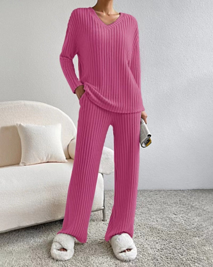 Women's elegant and comfortable knitted suit Mune Fashion