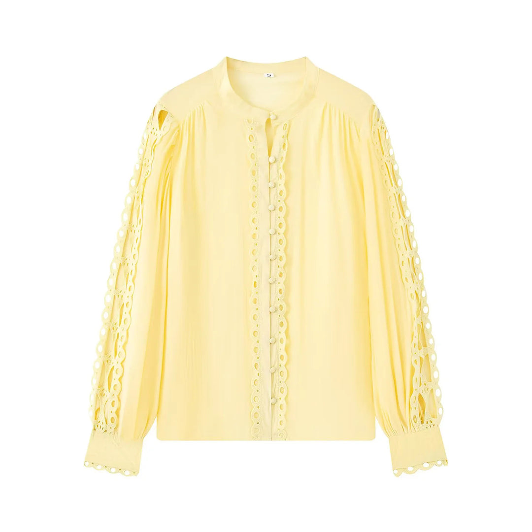 Women nan romantic blouse with lace sleeves, gathered balloon sleeves and decorative button placket Mune Fashion