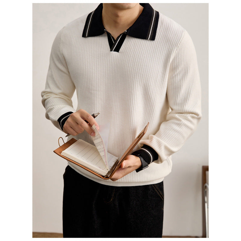 Men's fine knit polo with V-neck, ribbed structure and contrasting cuffs Mune Fashion
