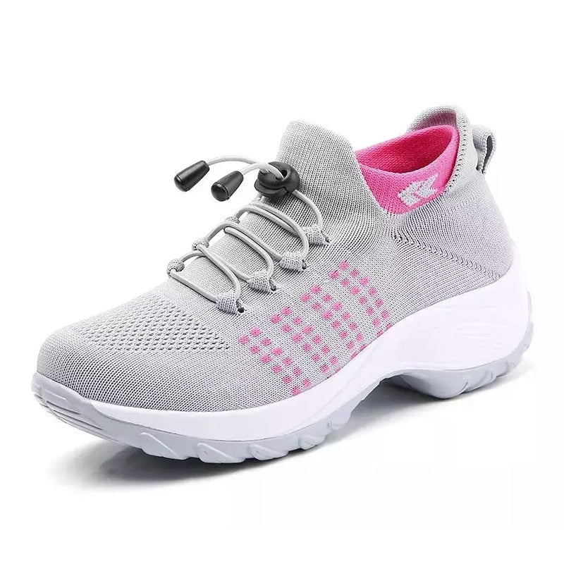 Unisex knitted sock sneaker with elastic shaft, quick lacing system and cushioned wave sole Mune Fashion