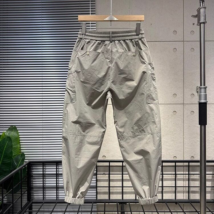 Men's cargo pants with practical zipper pockets Mune Fashion