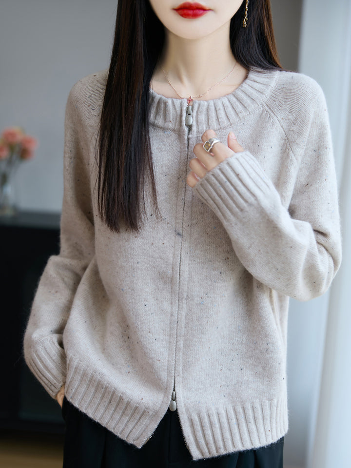 Women's zip cardigan with round neck, fine nep yarn and ribbed finishes Mune Fashion