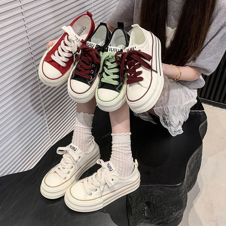 Women’s sporty sneakers with sturdy sole and breathable canvas by Mune Fashion