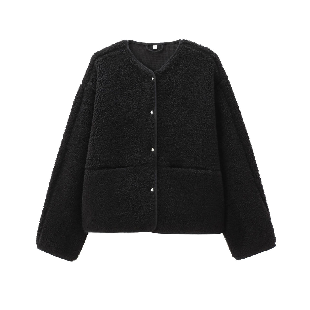 Ladies' short-cut teddy jacket with press stud placket and patch pockets Mune Fashion