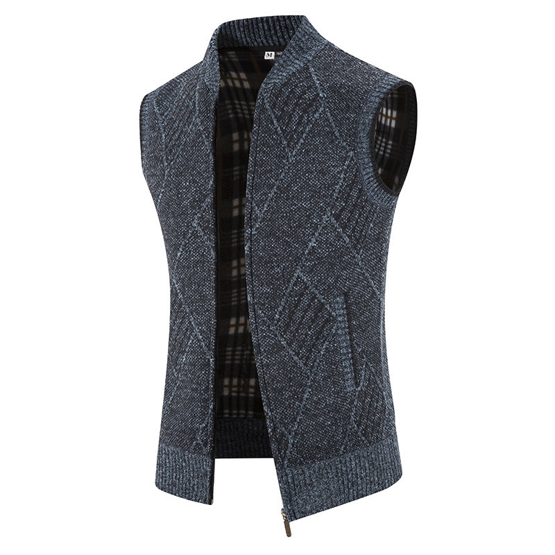 Men's sleeveless knitted vest with padded lining, full-length zipper, and structured weave look Mune Fashion