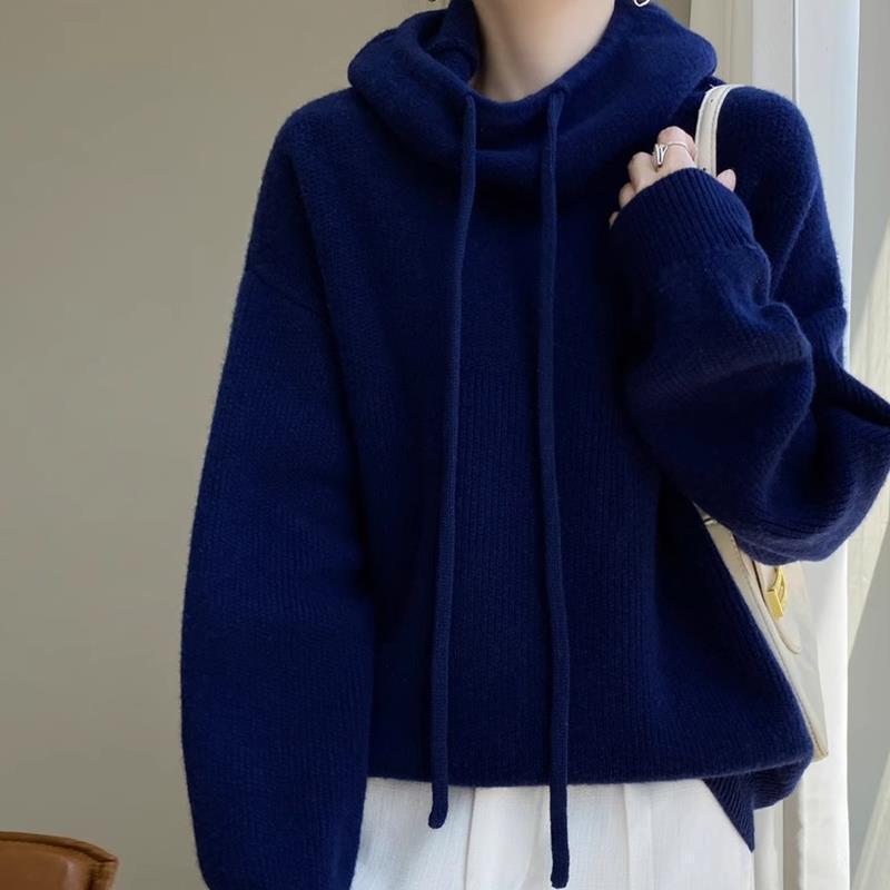 Women Cozy Roll Neck Hoodie made of Fine Knit with Drawstring and Ribbed Cuffs Mune Fashion