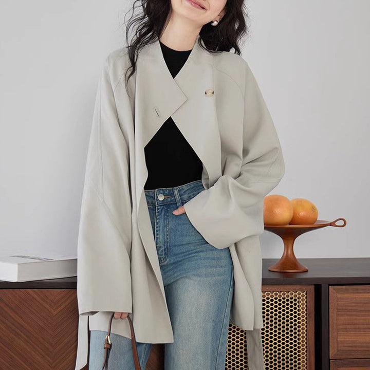 Women Loose-Fitting Jacket with Modern Details Mune Fashion