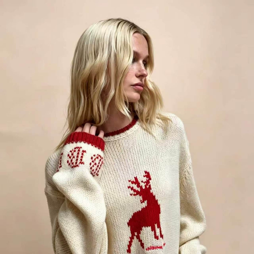 Women's Oversize Knit Sweater with Deer Intarsia, Round Neckline and Norwegian Cuffs Mune Fashion
