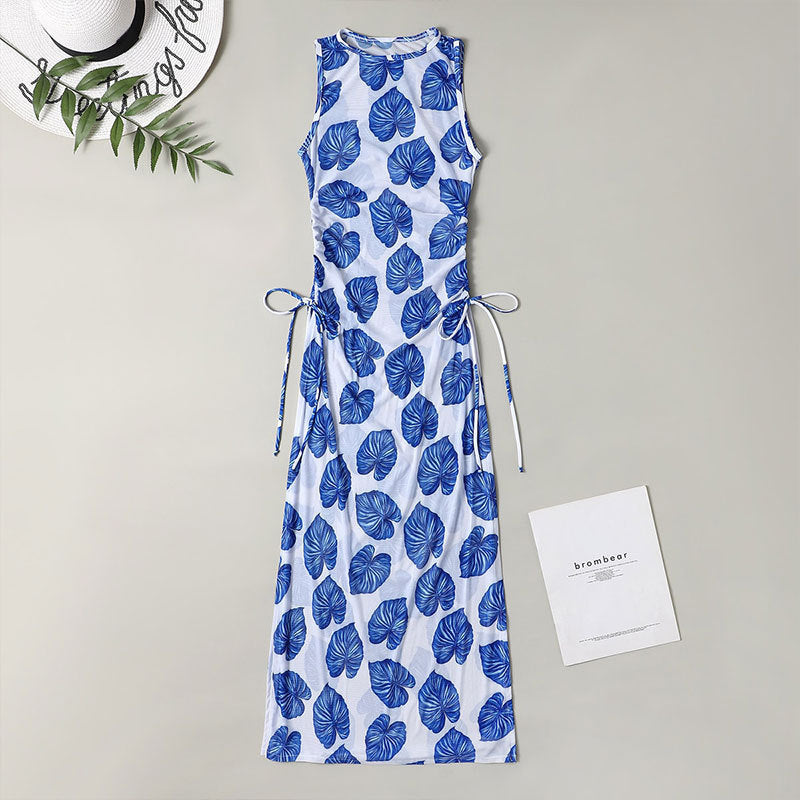 Ladies' maxi dress with thematic leaf pattern Mune Fashion