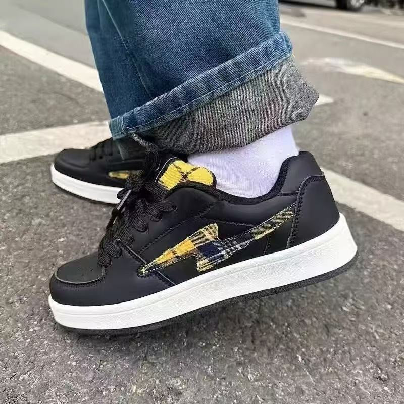 Women Sneakers in modern check design with comfortable cushioning Mune Fashion