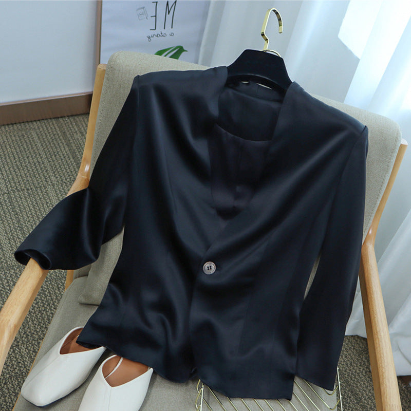 Women's Elegant, Sleeveless Blazer made of high-quality Satin Mune Fashion