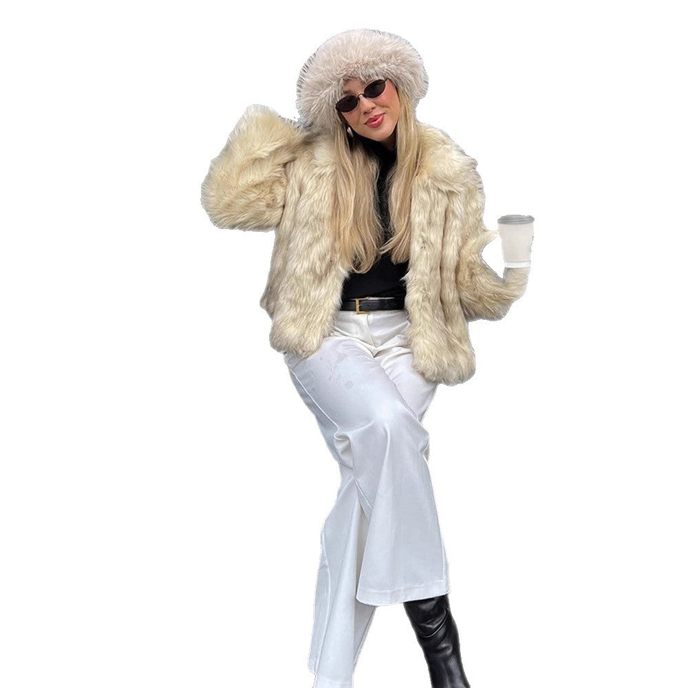 Women's Short Cut Boxy Faux Fur Coat with Long Pile Structure Mune Fashion