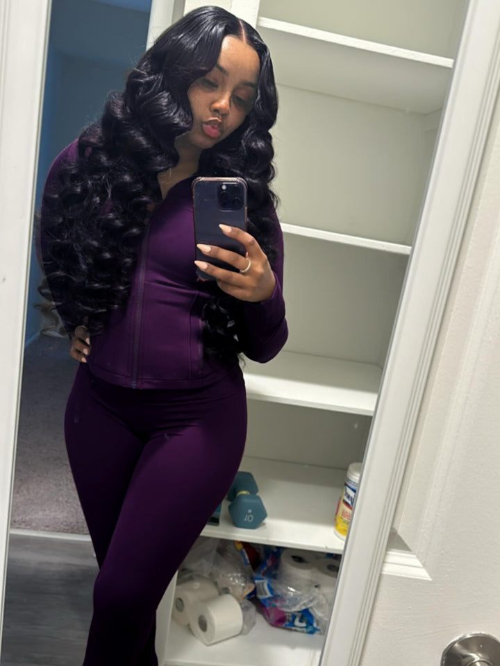 Women's figure-hugging tracksuit with zipper, high waist and flared leg Mune Fashion