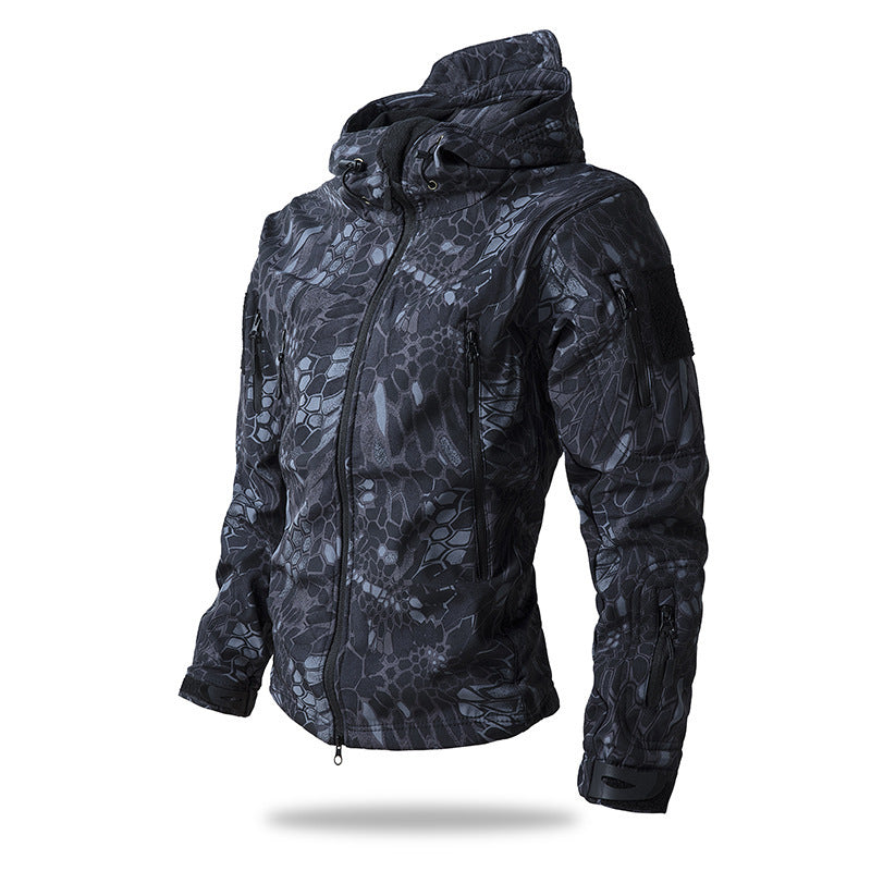 Men's Tactical Softshell Jacket with Hood, Camouflage Pattern and Multiple Zipper Pockets Mune Fashion
