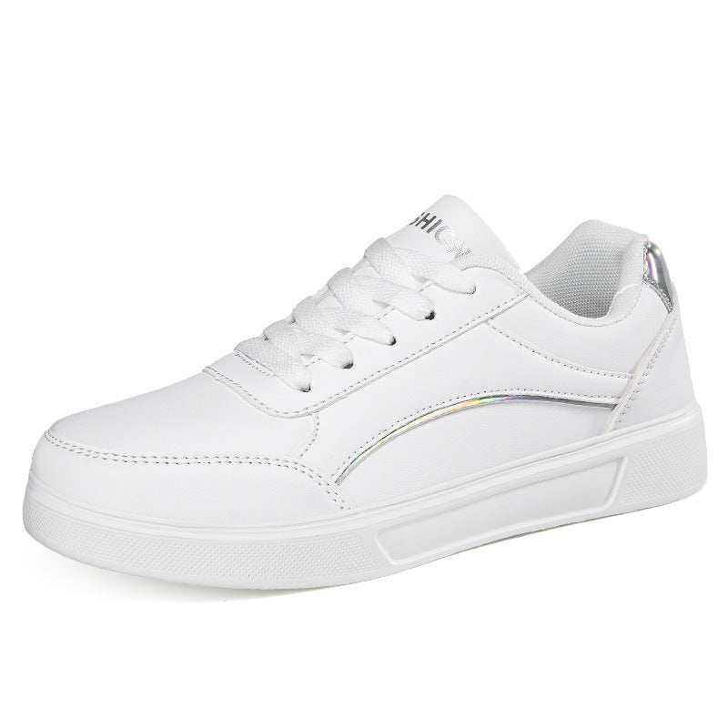 Women's low-cut faux leather sneakers with holographic heel trim Mune Fashion