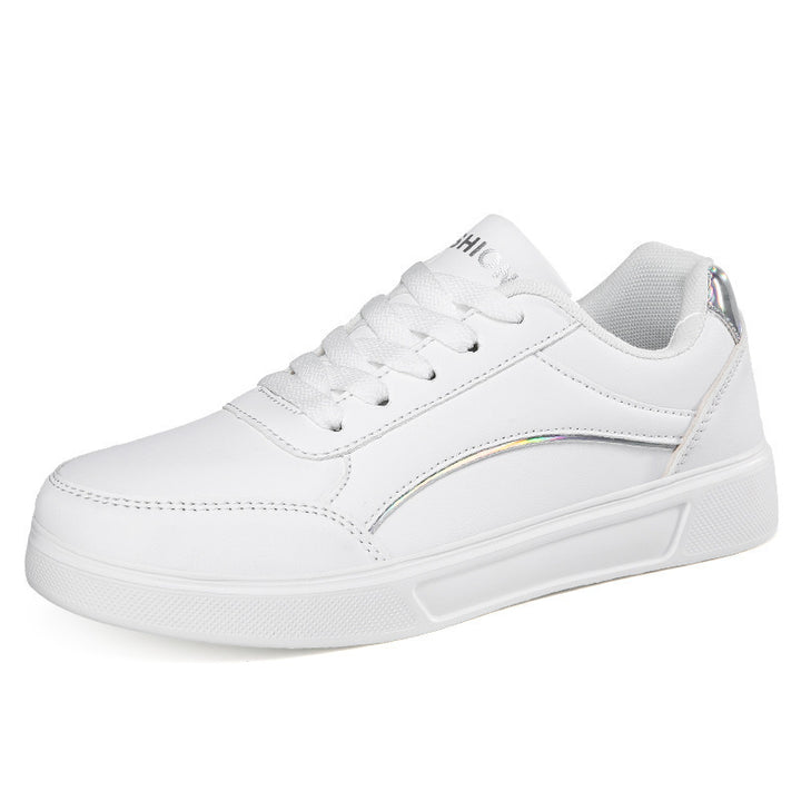 Women's low-cut faux leather sneakers with holographic heel trim Mune Fashion