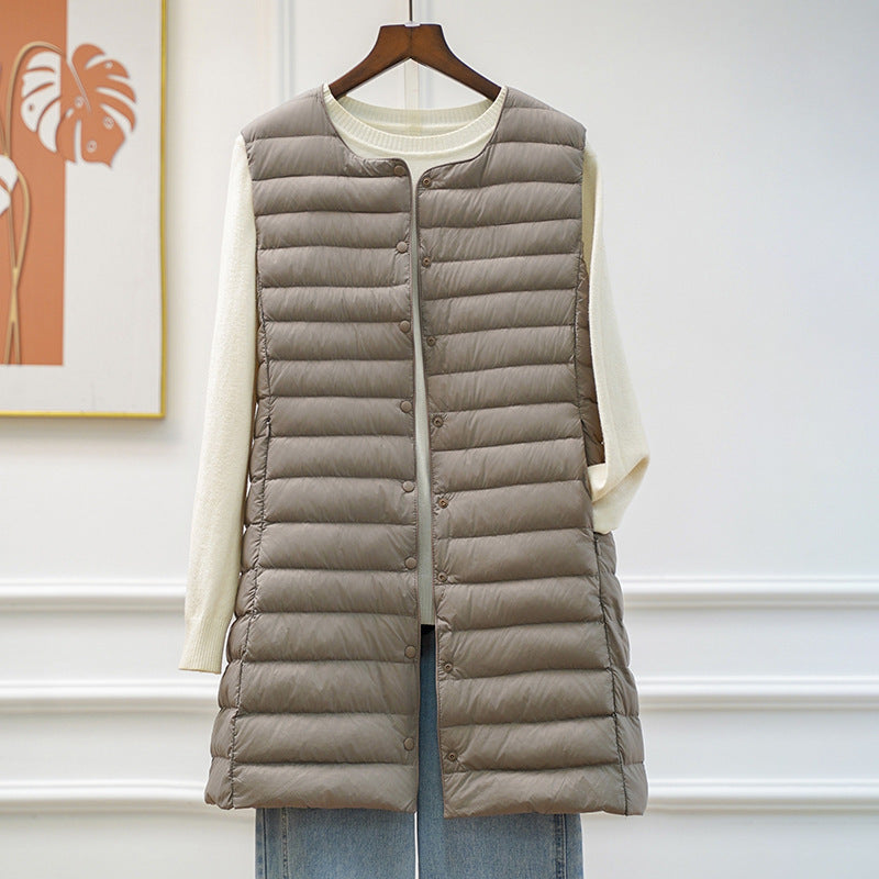 Women's long ultra-lightweight quilted vest with round neckline and snap button closure Mune Fashion