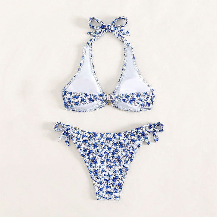 Ladies Bikini Set with adjustable straps and floral pattern Mune Fashion