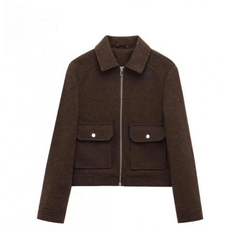 Women's short jacket in velour look with flap patch pockets and full-length zipper Mune Fashion