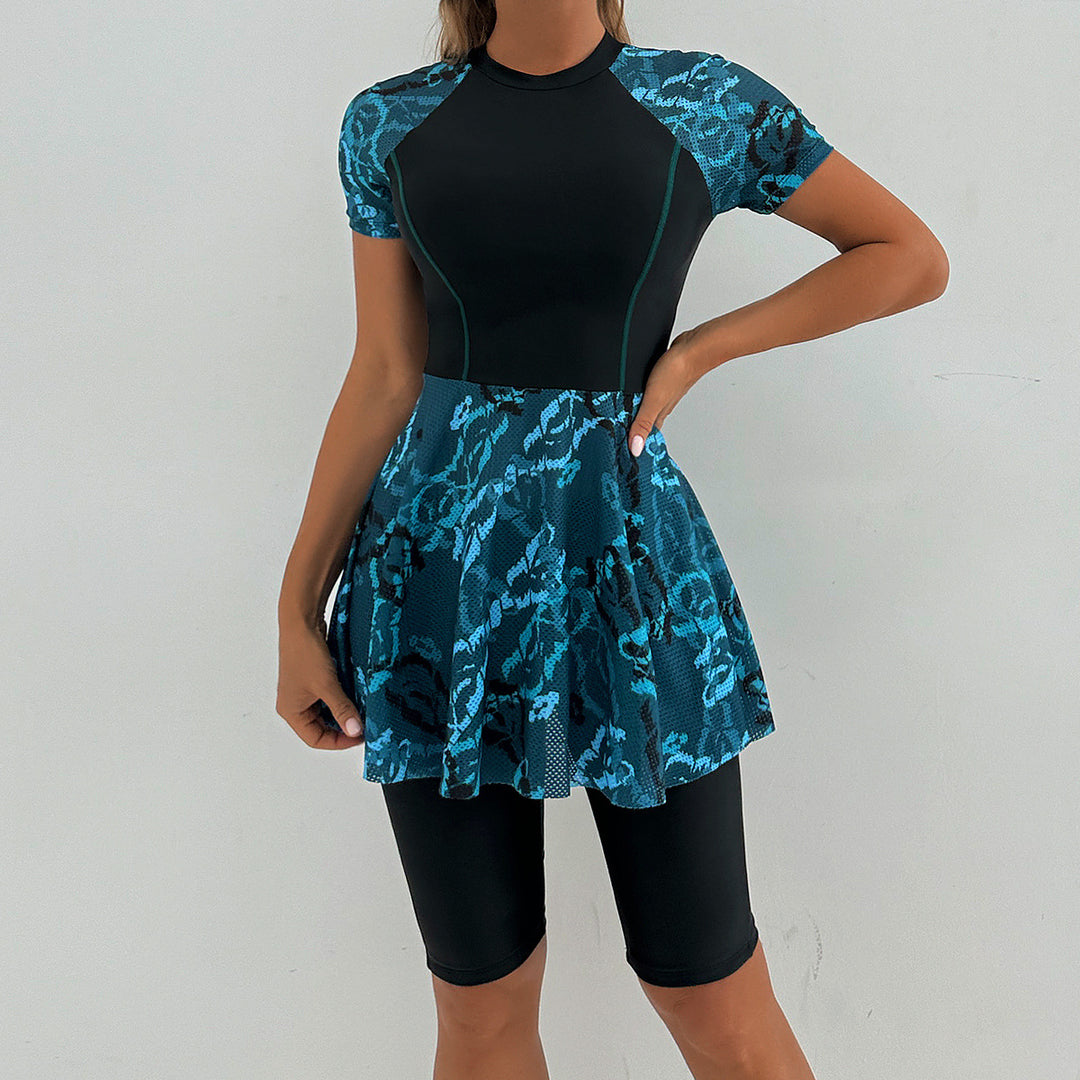 Women's sporty swimwear with covering skirt Mune Fashion