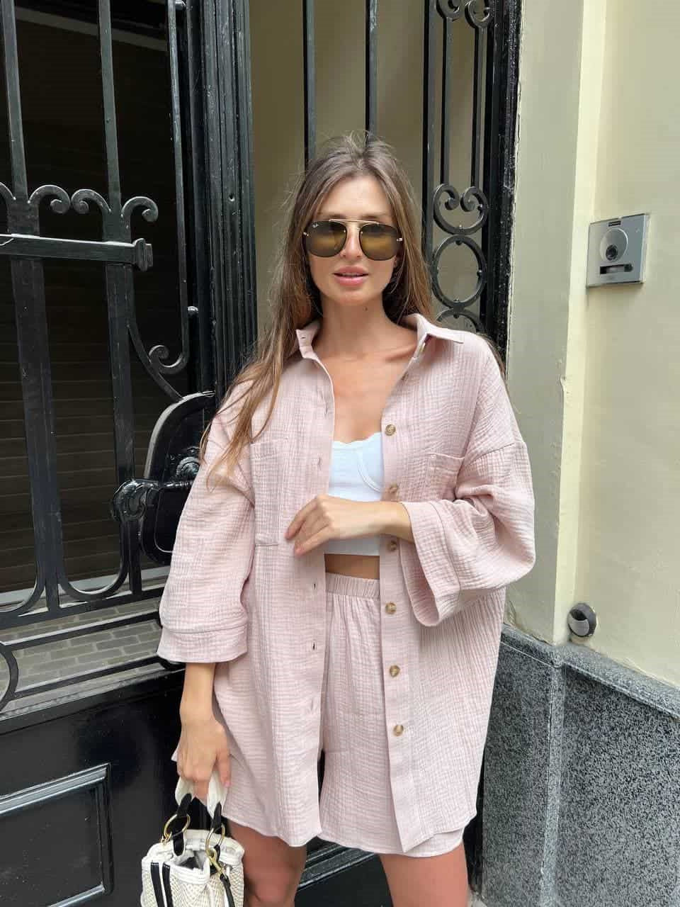 Ladies casual muslin two-piece set with oversized shirt and elastic high-waist shorts Mune Fashion