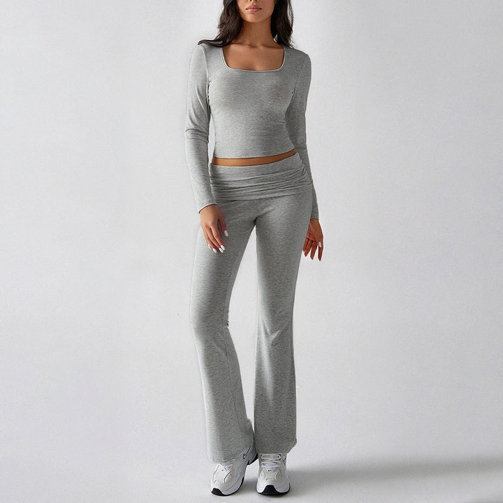 Women's figure-hugging cropped set with long-sleeve top with square neckline and flared high-waist yoga pants Mune Fashion