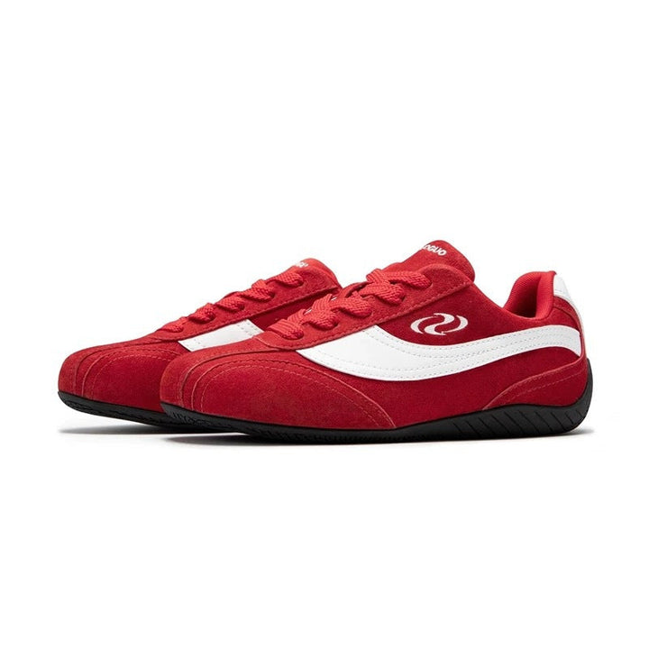 Ladies Comfortable Sneakers with Breathable Suede Upper and Non-Slip Sole Mune Fashion