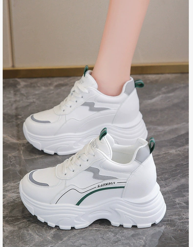 Women Chunky Sneakers with breathable upper material and cushioning sole Mune Fashion