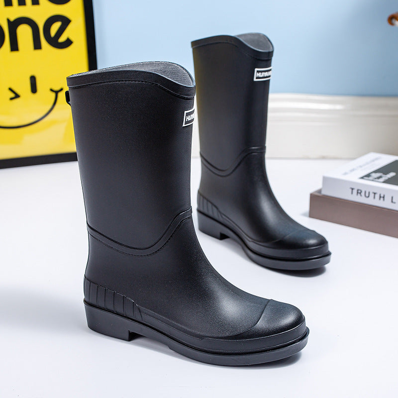 Women Medium High Waterproof Rubber Rain Boots with Non-Slip Tread Sole Mune Fashion