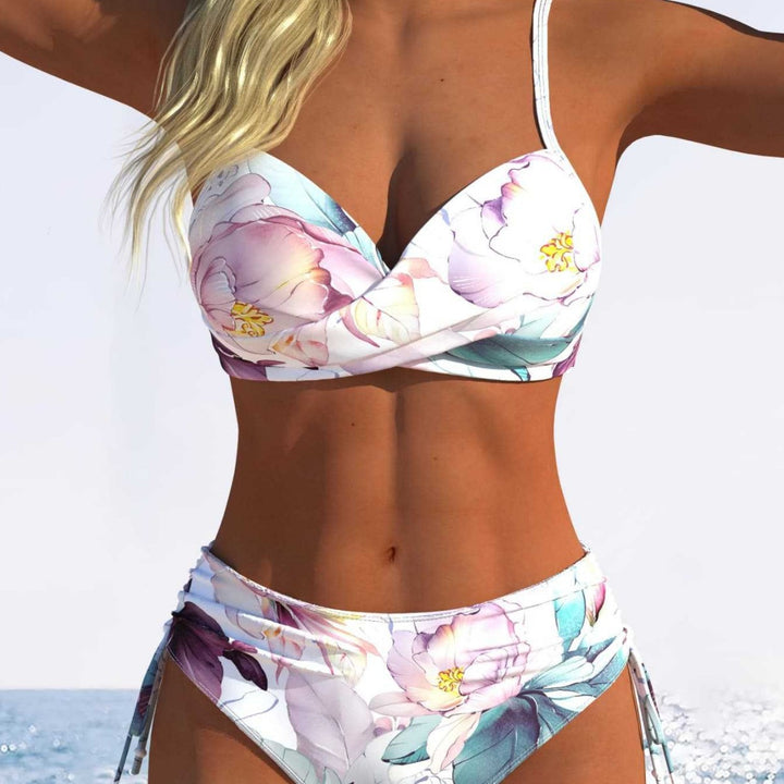 Women's Bikini Set with Geometric Design and Adjustable Waist Mune Fashion