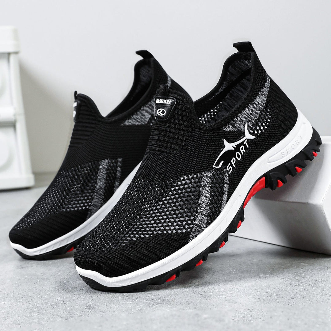 Women’s lightweight and flexible sports sneakers with innovative cushioning system Mune Fashion
