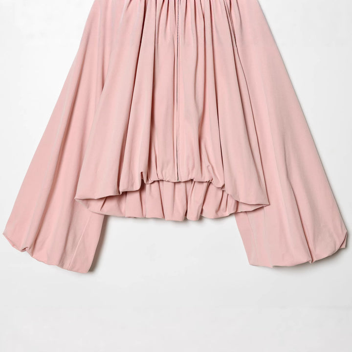 Ladies' oversized pleated cape jacket with collar, zipper, and elastic hem Mune Fashion