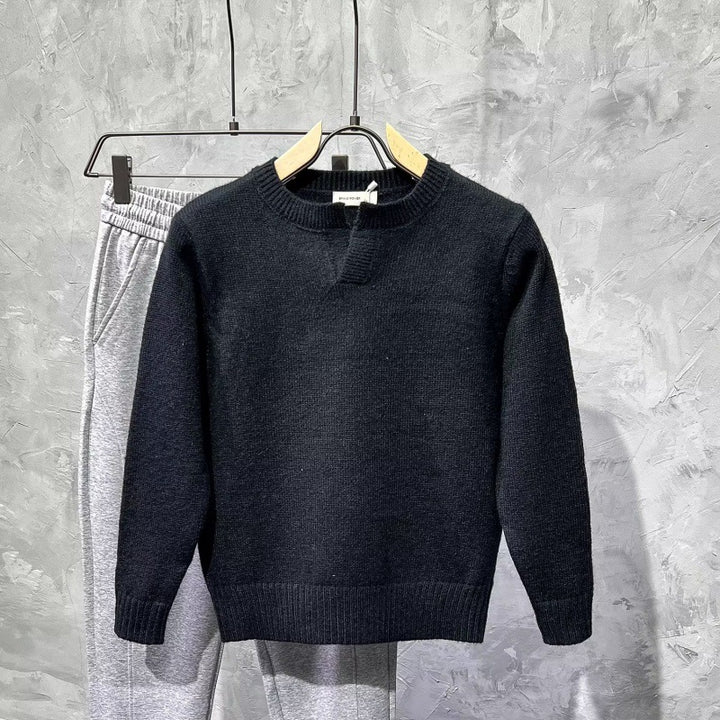 Ladies Cozy Knitted Sweater with Collar Mune Fashion